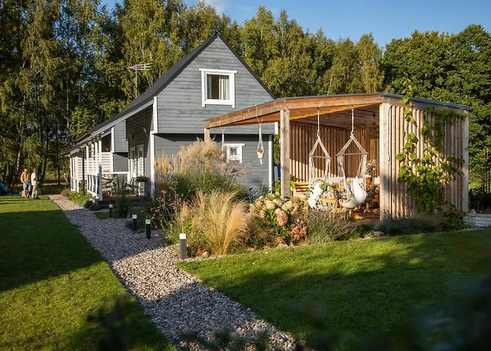 Semesterbostad Morski Klimat Z Balia I Kominkiem Sasino